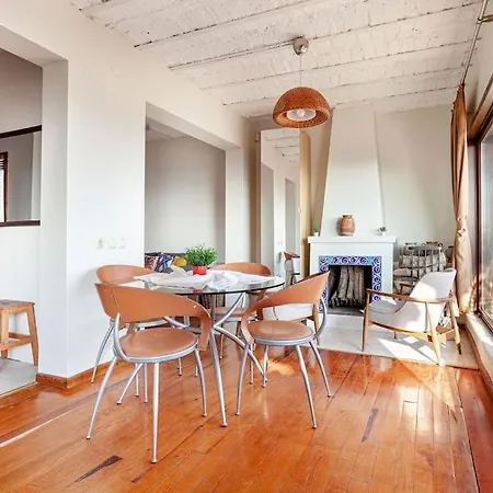 Magnificent View, In The Center Daire İstanbul