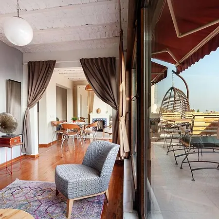 Magnificent View, In The Center