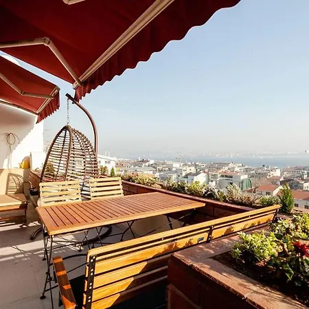 Magnificent View, In The Center *