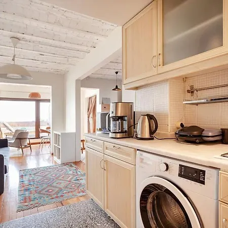 Magnificent View, In The Center Apartament Stambuł