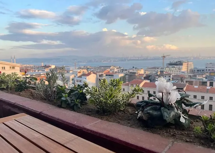 Magnificent View, In The Center Lejlighed